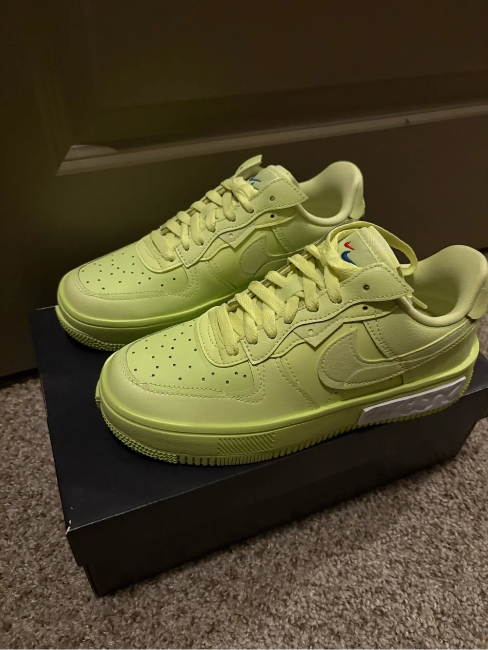 Nike Kids Neon Yellow Low-Top Sneakers